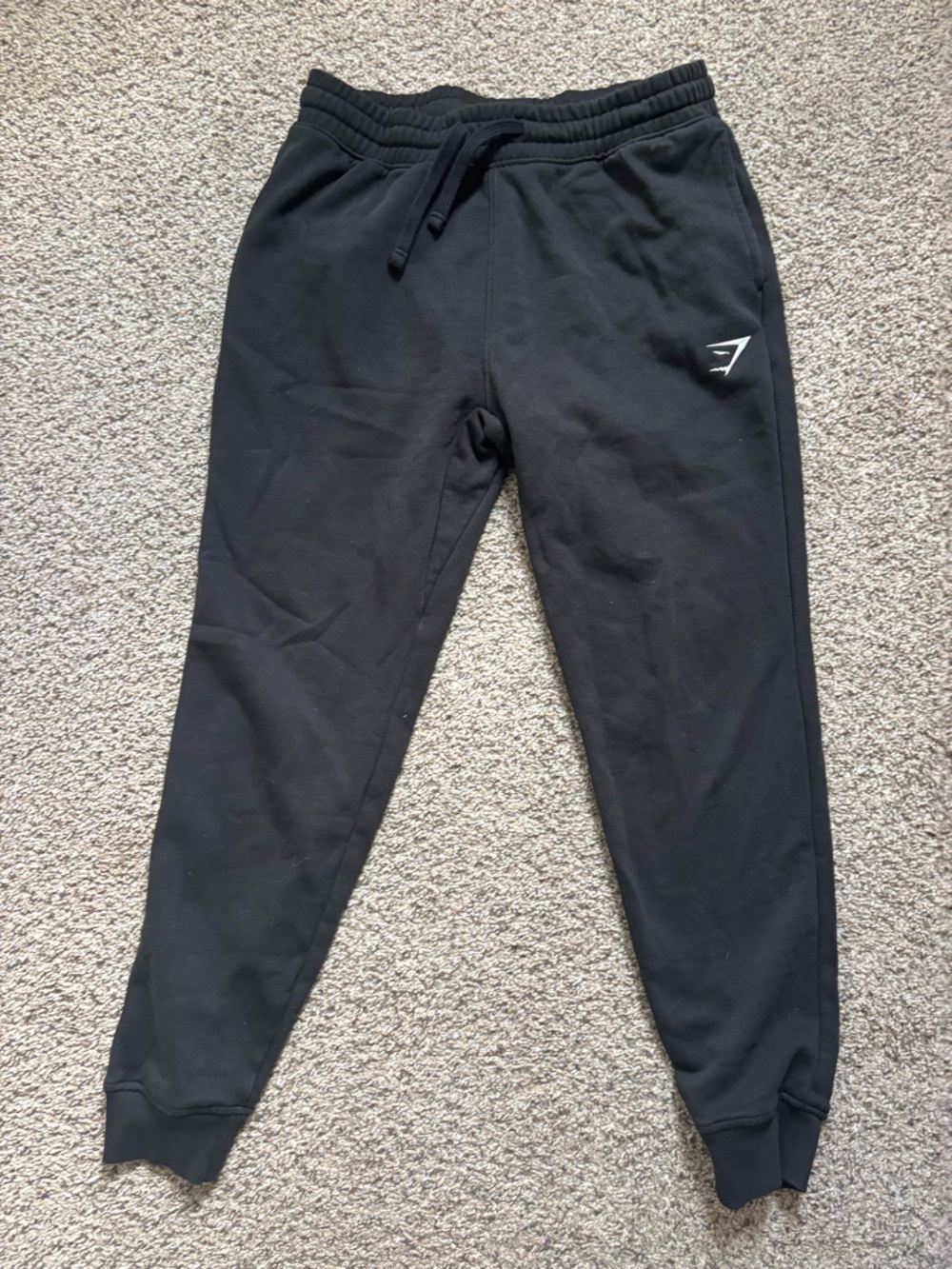 Gymshark crest Black Logo Joggers NWOT